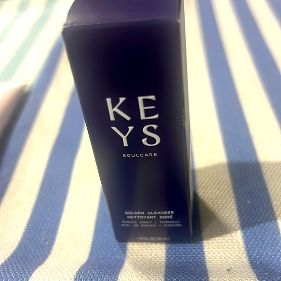 KEYS Golden Cleanser Soulcare 30ml this cleanser is the best!! - Picture 1 of 2